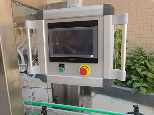 大型漱口水灌裝機